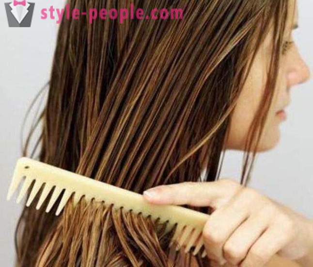 Kako češljati kosu ispravno - profesionalci preporuke, metode i mogućnosti