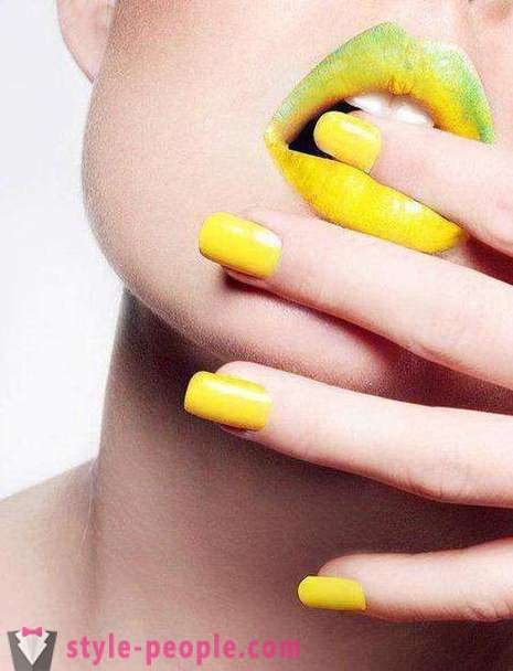 Žuta manikura: Foto Dizajn