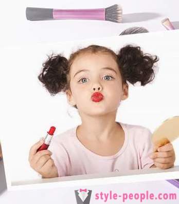 Djeca i šminka: roditelji o tome treba li zabraniti djetetu da koristi kozmetiku