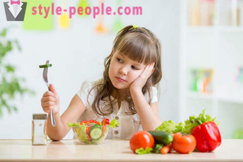 Kako naučiti dijete da jede povrće