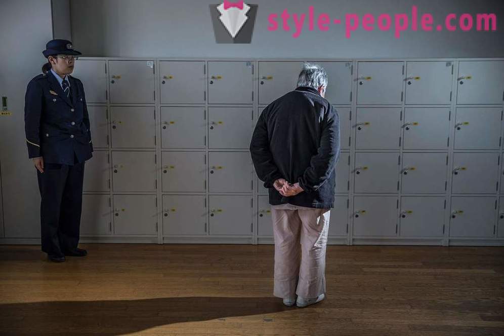 Stariji Japanci imaju tendenciju da se lokalnom zatvoru