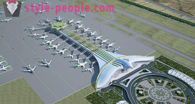 Turkmenistan otvorio zračnu luku u obliku letećeg sokola