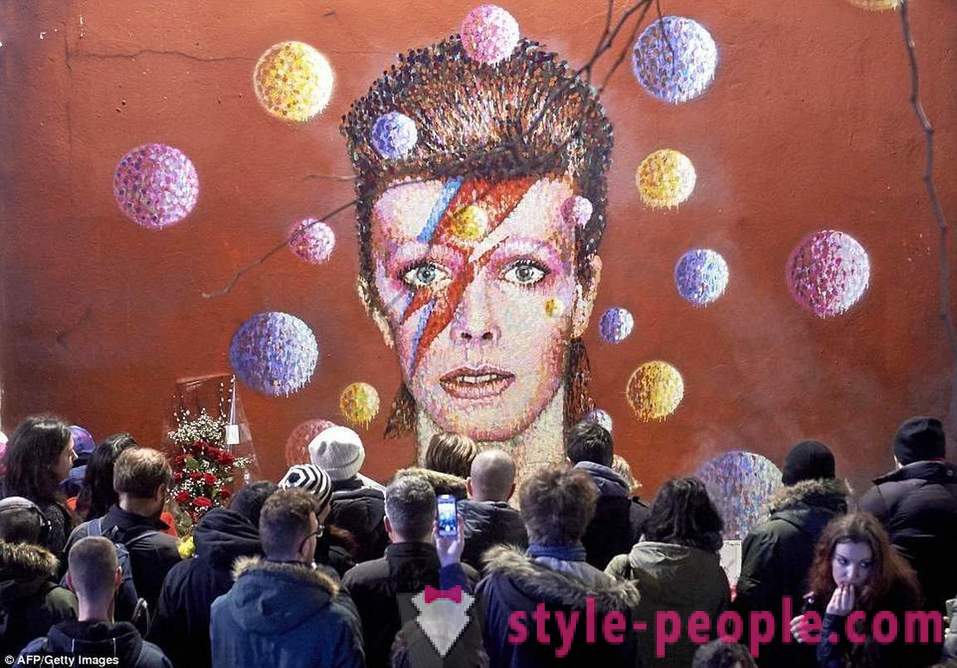 Obožavatelji opraštamo David Bowie