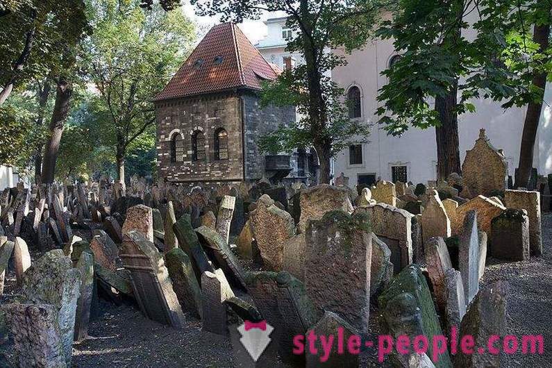 Židovsko groblje višeslojni u Pragu