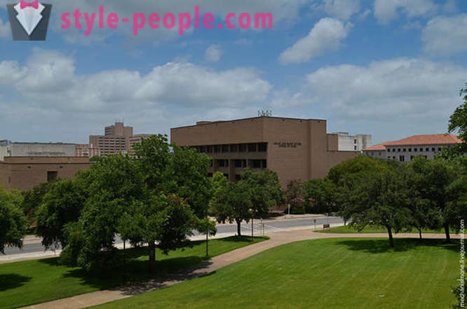Prošećite do University of Texas