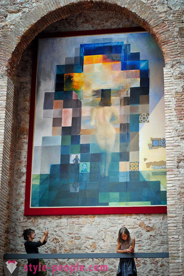 Muzej Salvador Dali i dvorac supruge