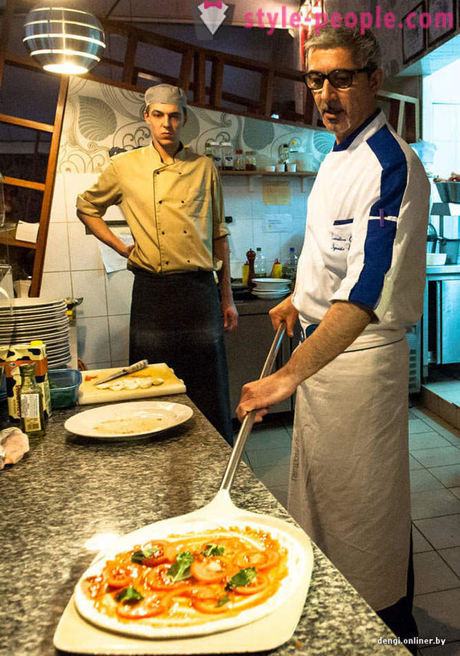 Talijanski kuhar pokušava bjelorusku pizzu