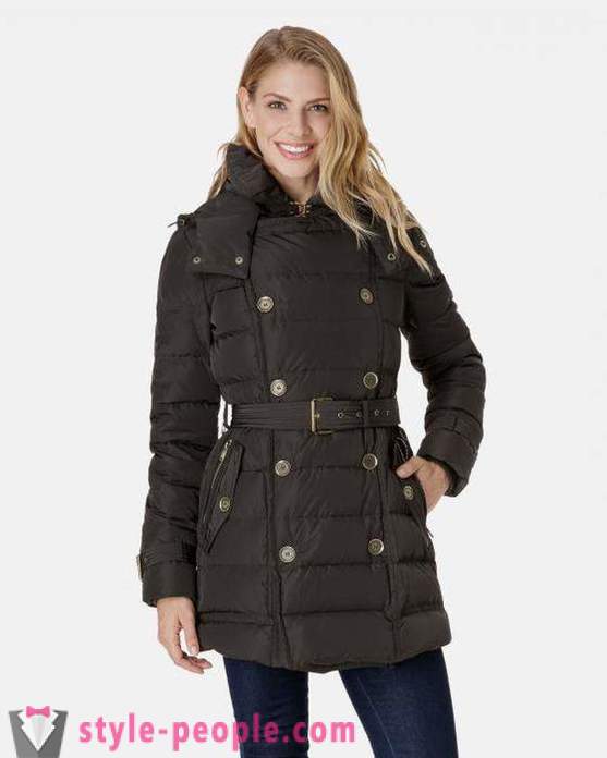 Kako odabrati jaknu za zimu uz ženski lik, veličina, kvaliteta?