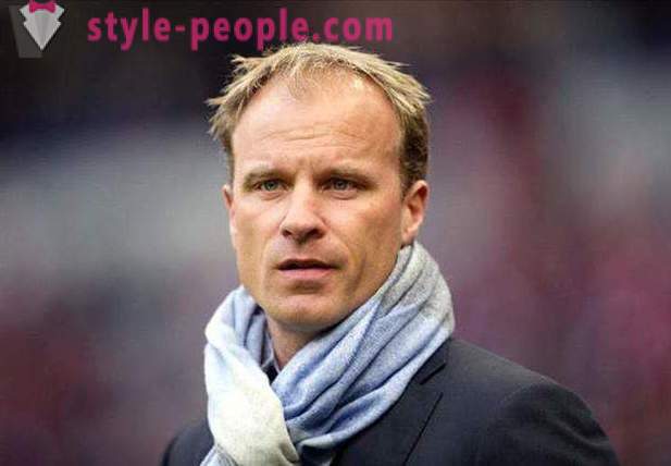 Dennis Bergkamp - Nizozemski nogometni trener. Biografija sportska karijera