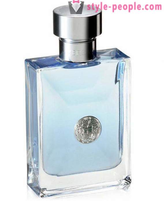 Bogat izbor parfema takvih poznatih brandova kao „Versace”. parfem za muškarce