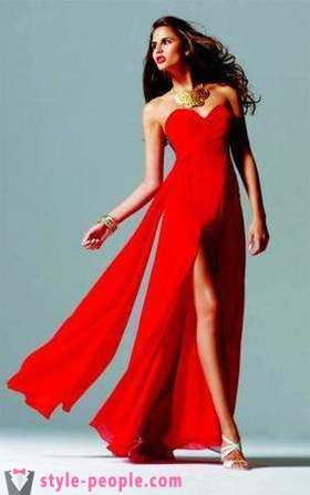 Modni crvena haljina na podu