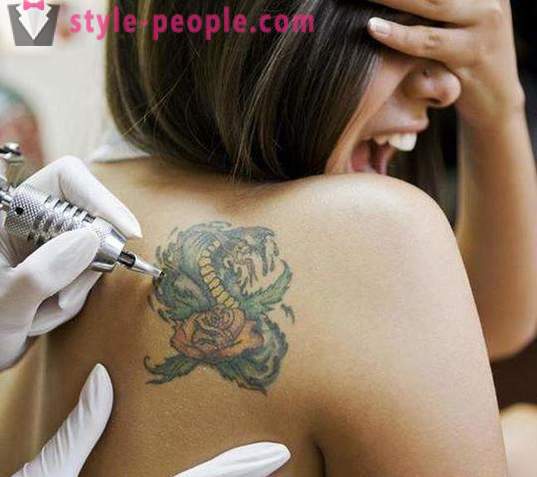 Kako da se brine za tetoviranje tijekom razdoblja ozdravljenja?